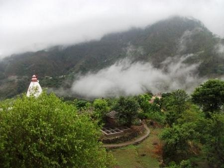 Lansdowne from village chai