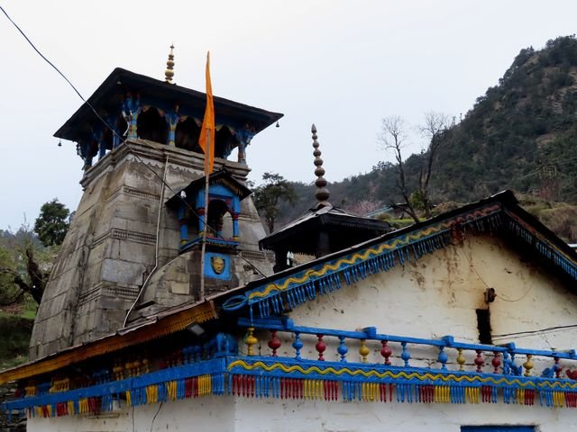 Triyuginarayan Temple: The Sacred Place of Shiva and Parvati’s Marriage